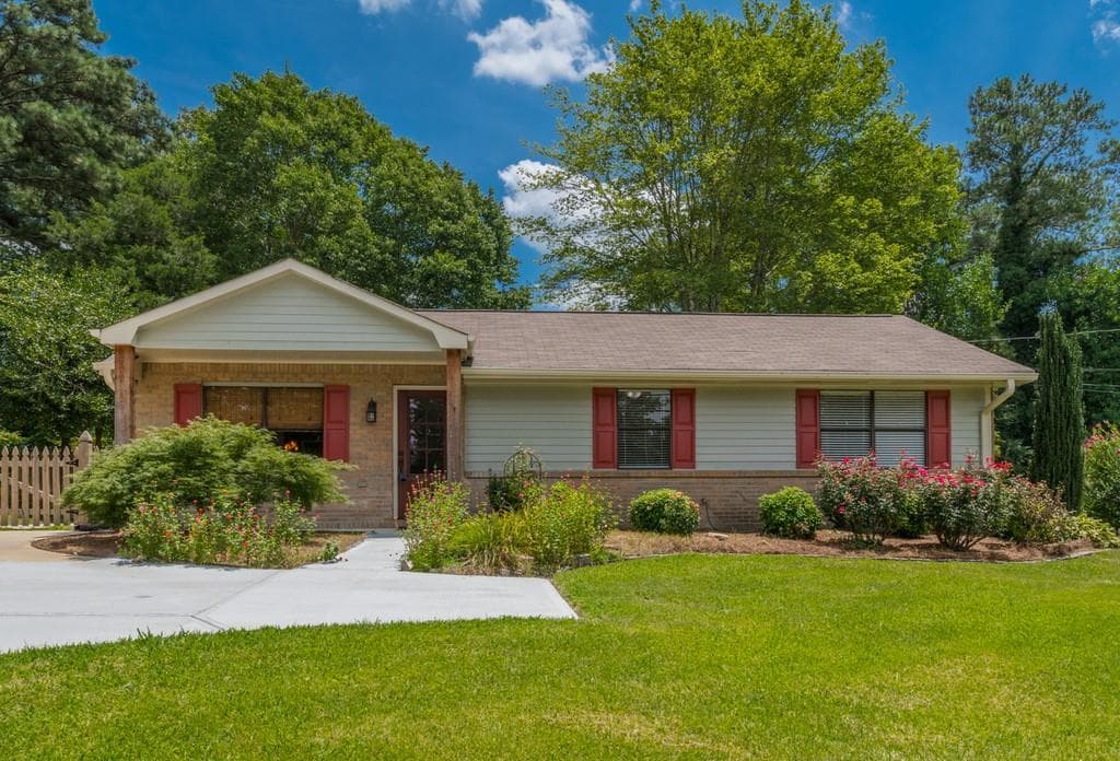 762 Ridge Road, Lawrenceville, GA 30043 — most recent listing photo