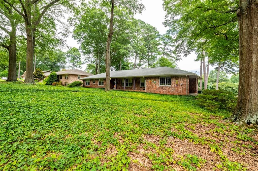 2770 Ponderosa Circle, Decatur, GA 30033 — most recent listing photo