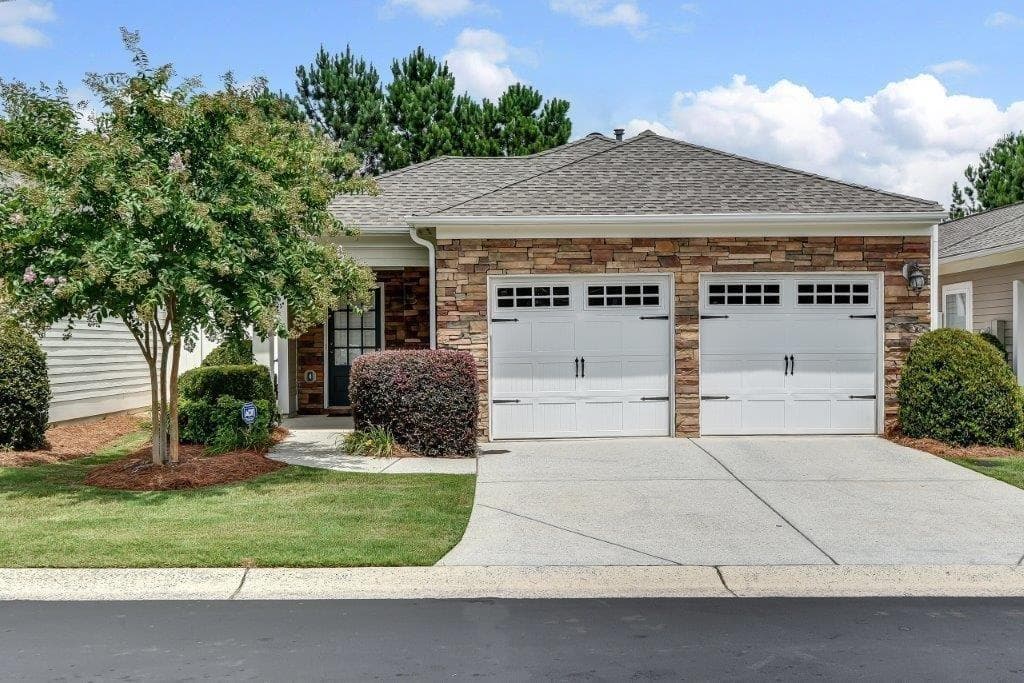 105 Abbey Circle, Woodstock, GA 30188 — most recent listing photo