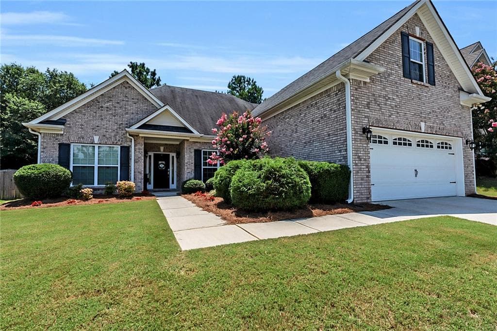 904 Yancey Court, Loganville, GA 30052 — most recent listing photo