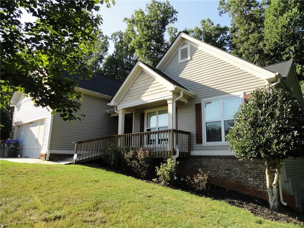 836 Fairfield Drive, Jefferson, GA 30549 — most recent listing photo
