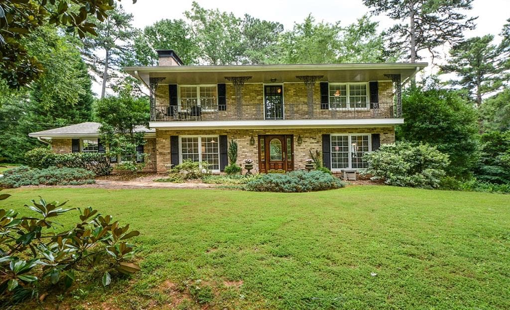 4 bedroom, 3 bathroom, 2,204 sq ft single family residence sold at 2537 Foster Ridge Court, Atlanta, GA 30345