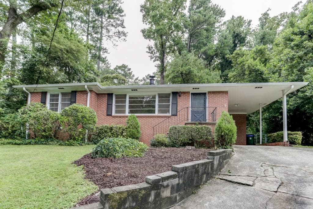 3 bedroom, 2 bathroom, 1,296 sq ft single family residence sold at 2406 Battle Drive, Atlanta, GA 30345