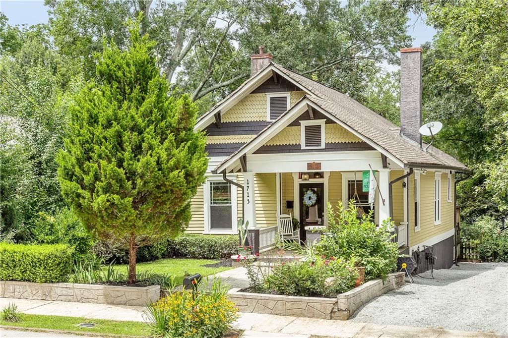 1713 Thompson Avenue, East Point, GA 30344 — most recent listing photo