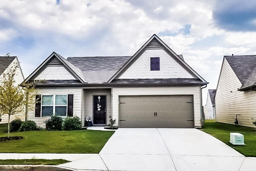 3 bedroom, 2 bathroom, 1,572 sq ft single family residence sold at 691 Independence Avenue, Pendergrass, GA 30567