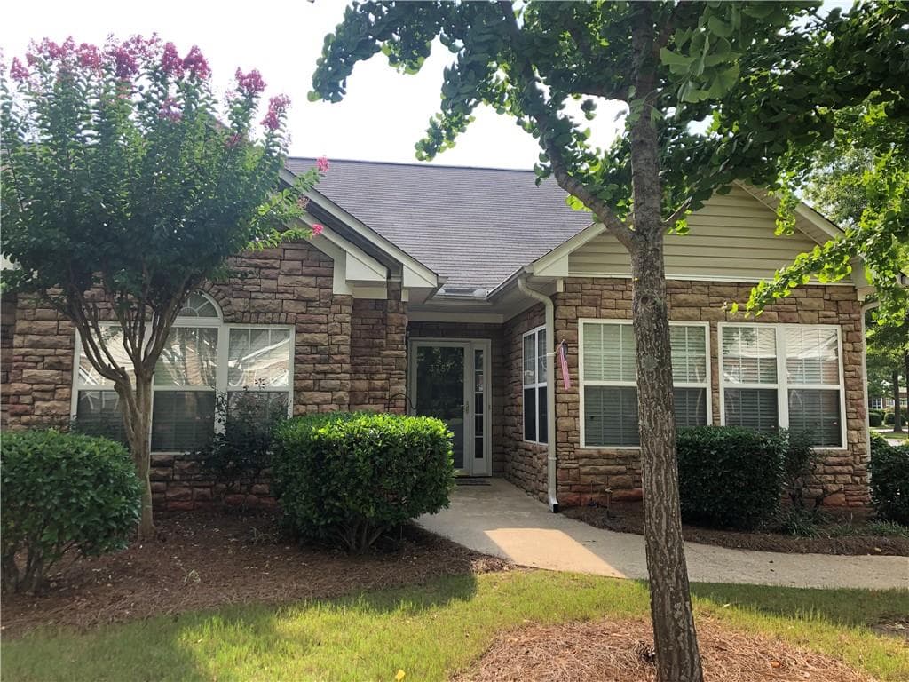 2 bedroom, 2 bathroom, 1,332 sq ft condominium sold at 3757 Villa Springs Circle, Powder Springs, GA 30127
