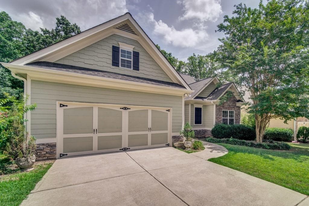 9994 Village South Drive, Douglasville, GA 30135 — most recent listing photo