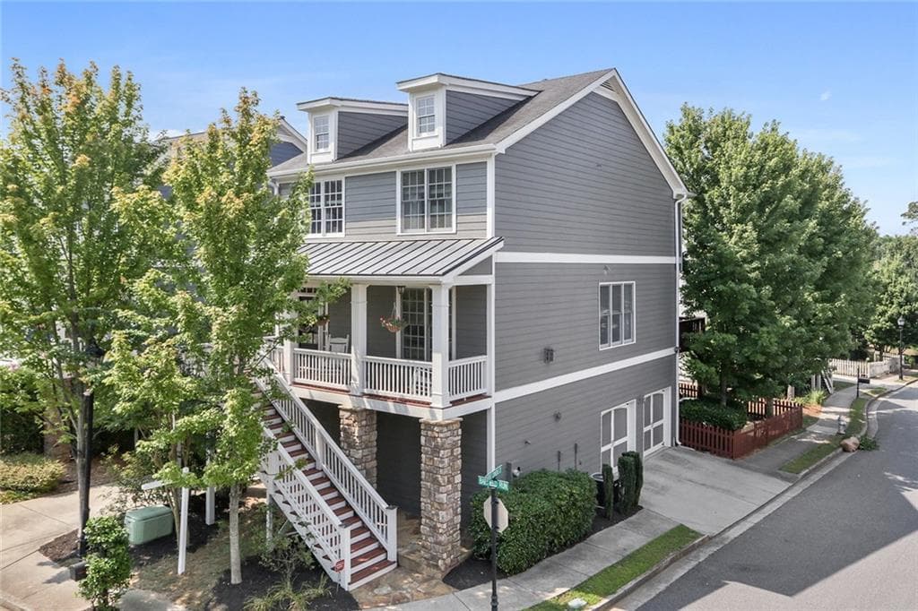 3 bedroom, 3 bathroom, 2,010 sq ft single family residence sold at 1668 Barfield Run, Atlanta, GA 30318