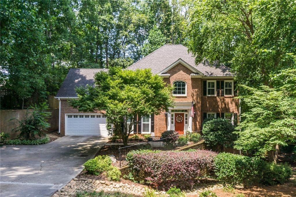 6 bedroom, 4 bathroom, 3,090 sq ft single family residence sold at 10530 Haynes Forest Drive, Alpharetta, GA 30022
