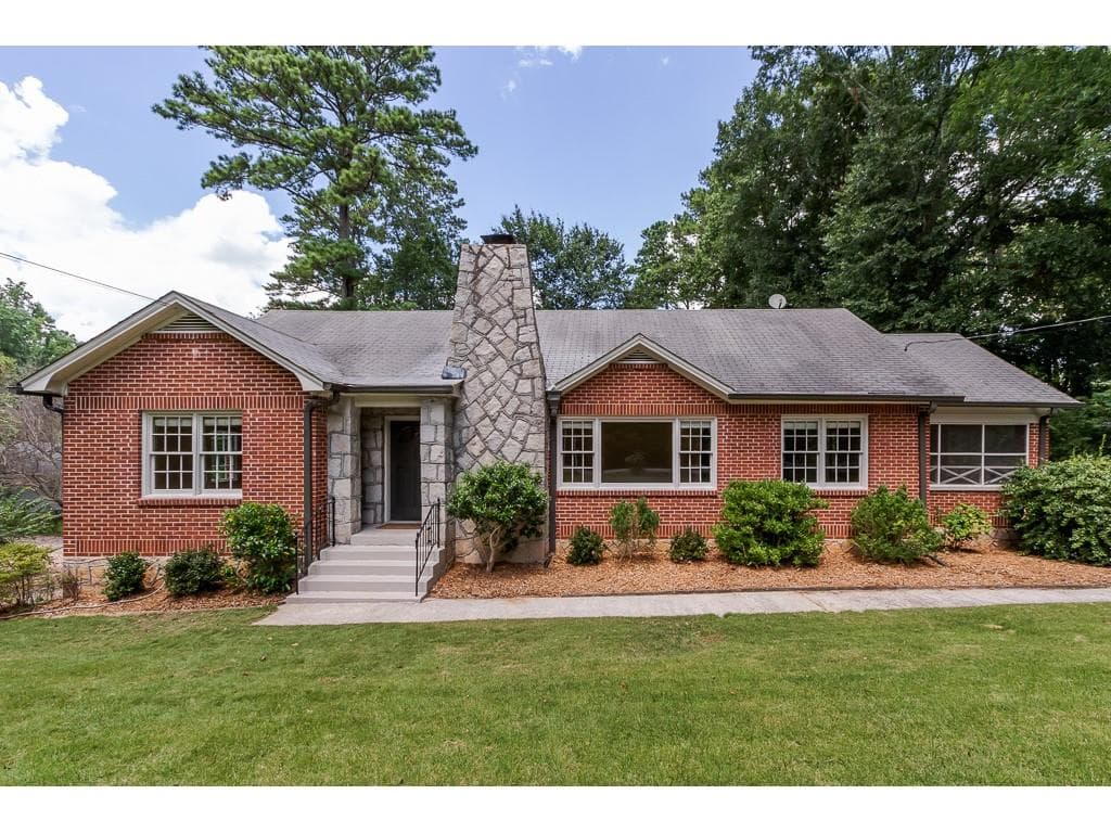 2034 Sylvania Drive, Decatur, GA 30033 — most recent listing photo