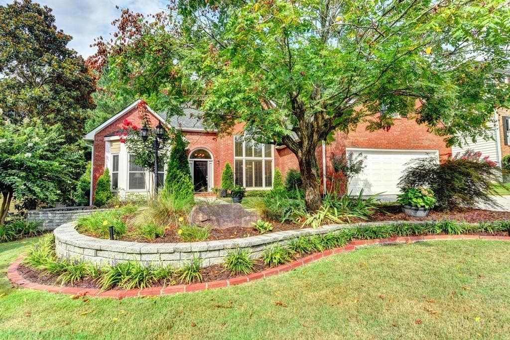 4 bedroom, 3 bathroom, 3,041 sq ft single family residence sold at 1000 Sunny Field Court, Lawrenceville, GA 30043