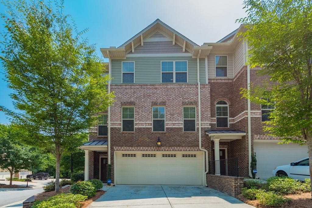 2422 Palladian Manor Way, Atlanta, GA 30339 — most recent listing photo