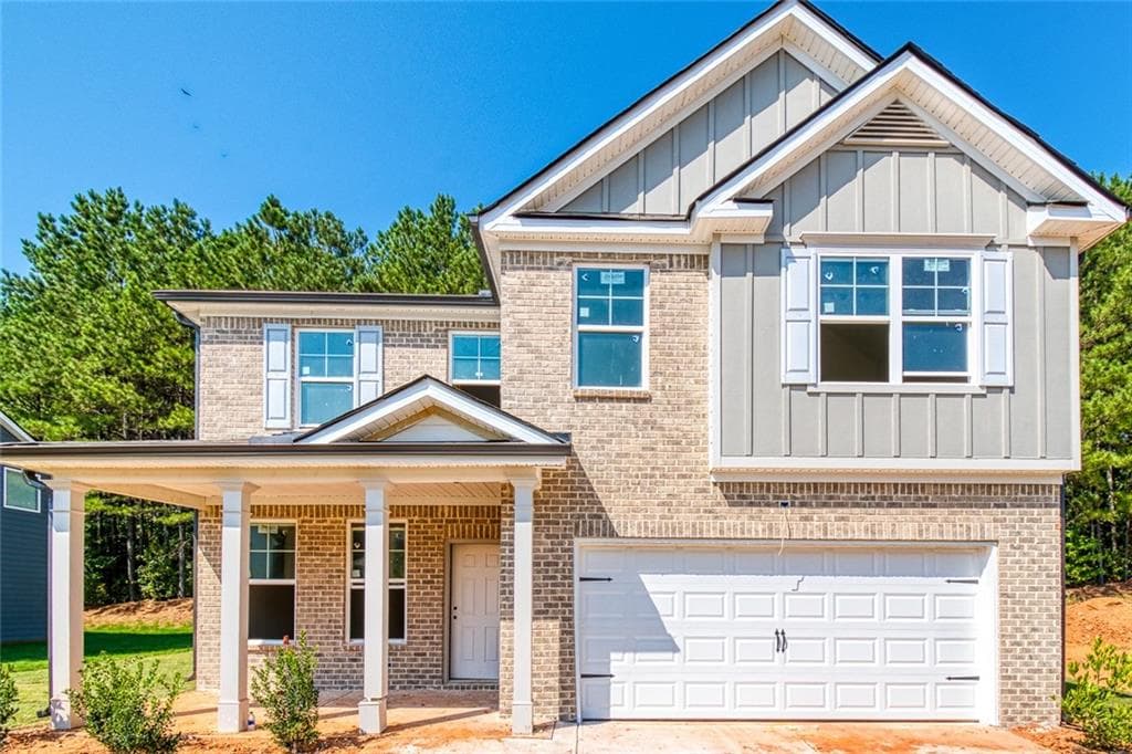 3 bedroom, 3 bathroom, 2,135 sq ft single family residence sold at 2296 Anne's Lake Circle, Lithonia, GA 30058
