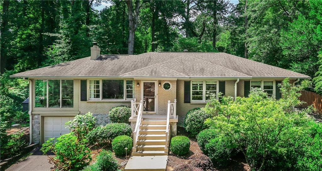 3 bedroom, 2 bathroom, 1,905 sq ft single family residence sold at 1133 Beech Haven Road, Atlanta, GA 30324