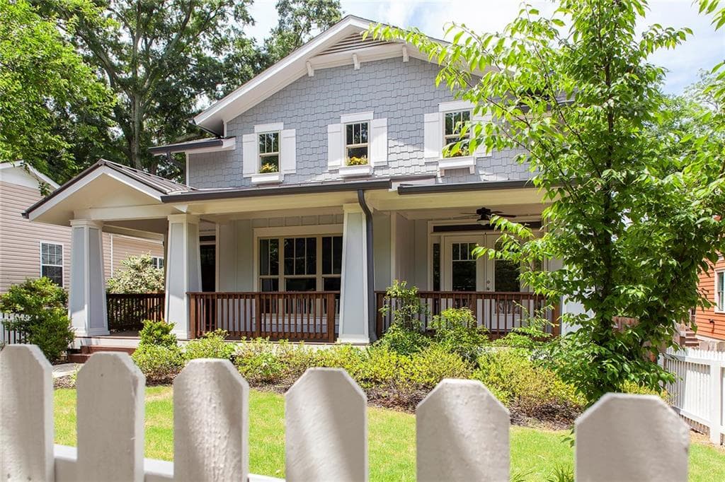 5 bedroom, 6 bathroom, 4,391 sq ft single family residence sold at 629 2nd Avenue, Decatur, GA 30030
