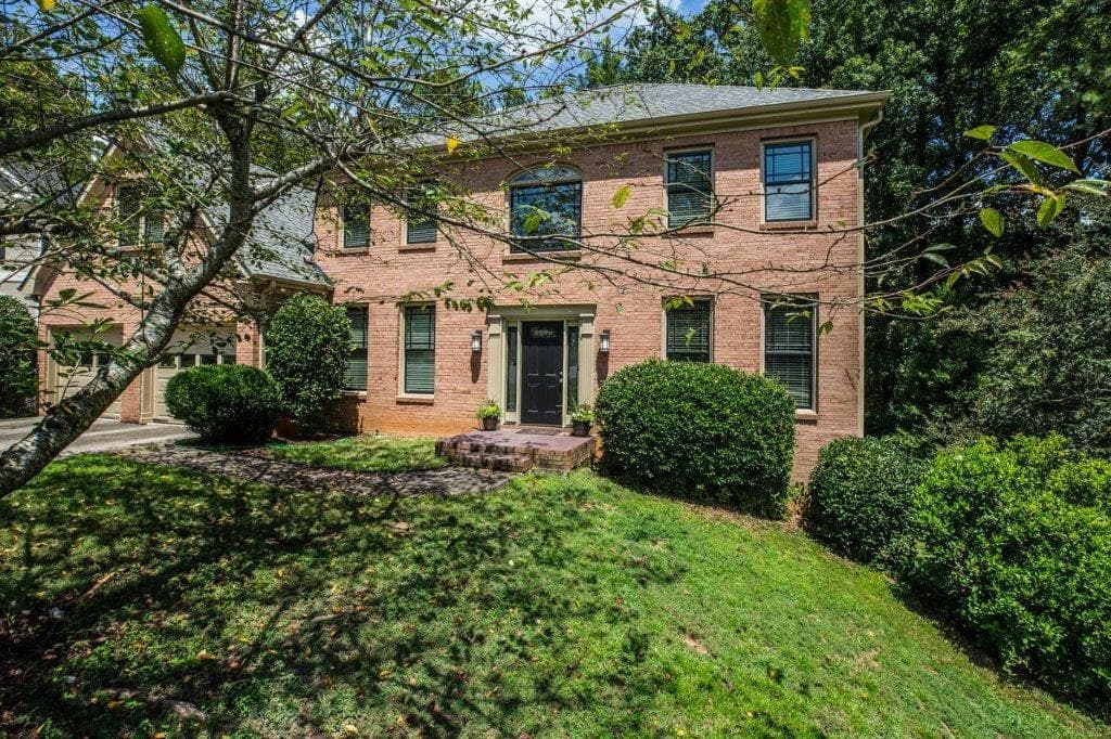 105 Bent Oak Way, Suwanee, GA 30024 — most recent listing photo
