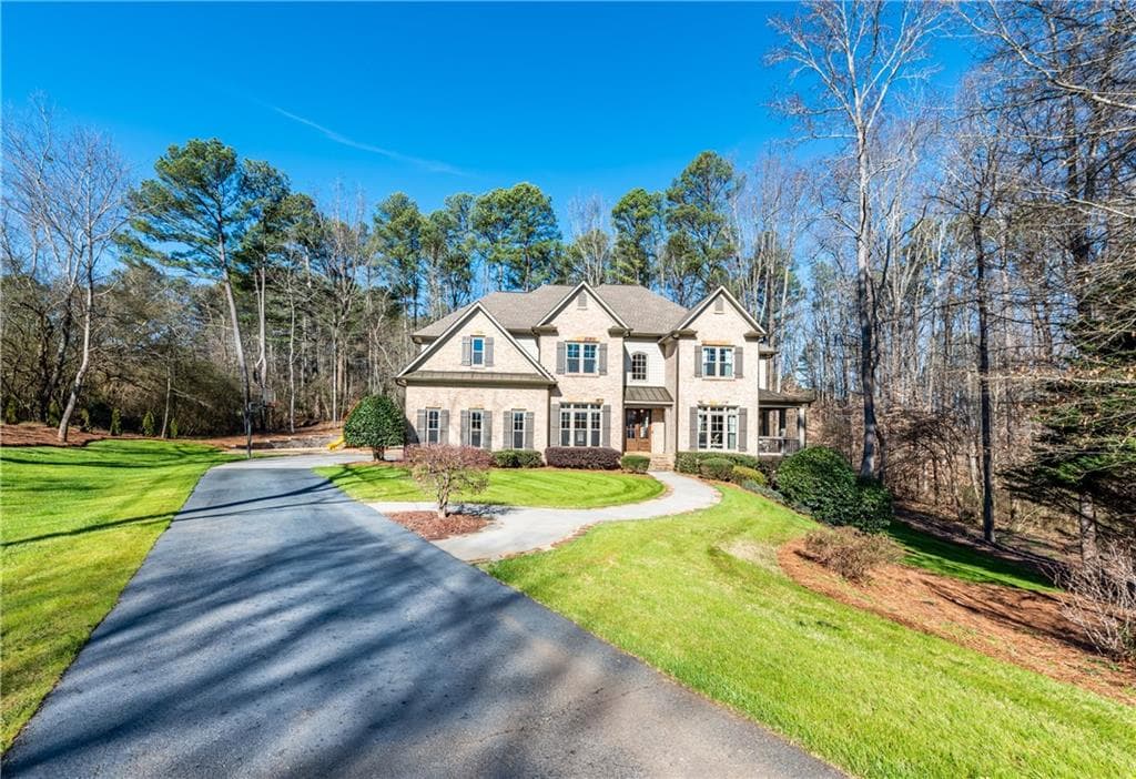 4 bedroom, 5 bathroom, 5,600 sq ft single family residence sold at 565 Evans Cook Road, Canton, GA 30115