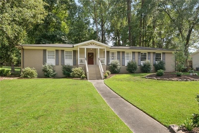 3 bedroom, 2 bathroom, 1,581 sq ft single family residence sold at 3195 Ann Road, Smyrna, GA 30080