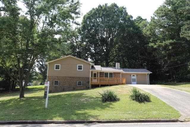 4212 Midview Drive, Douglasville, GA 30134 — most recent listing photo