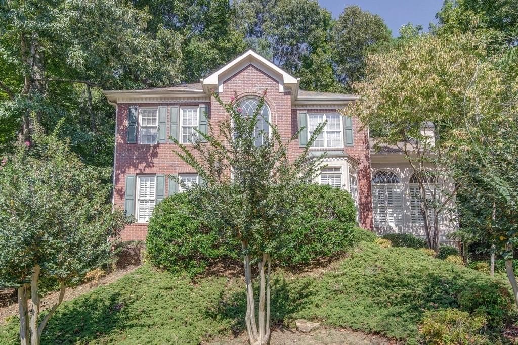 4 bedroom, 4 bathroom, 2,996 sq ft single family residence sold at 1414 Olde Forge Lane, Woodstock, GA 30189