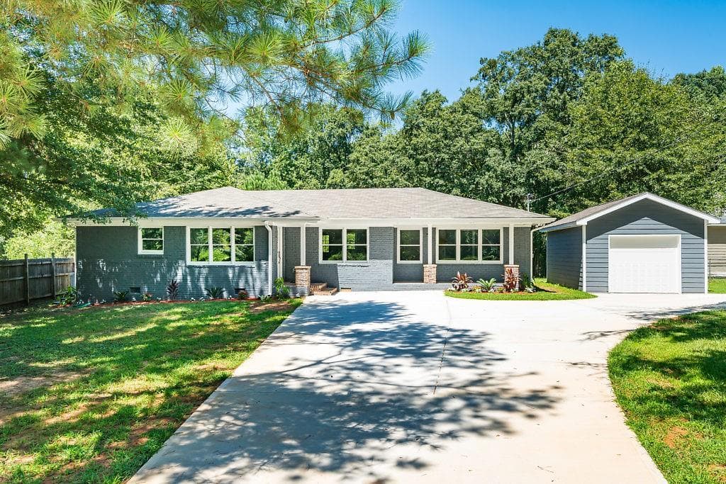 4 bedroom, 3 bathroom, 1,667 sq ft single family residence sold at 5238 Jones Road, Austell, GA 30106