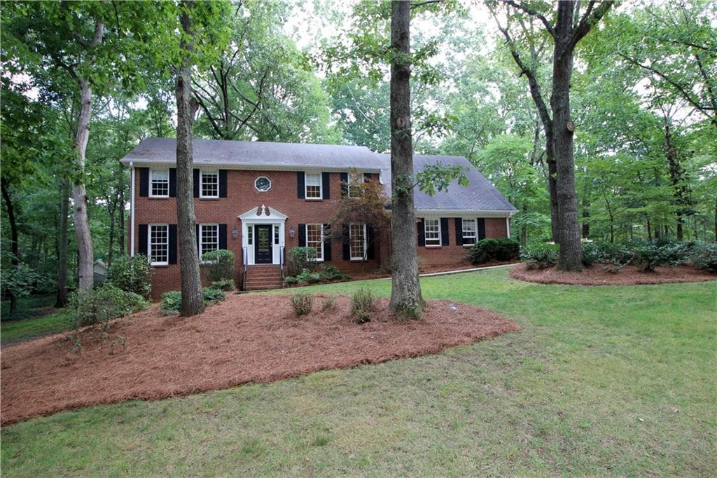 550 Woodman Place, Roswell, GA 30076 — most recent listing photo