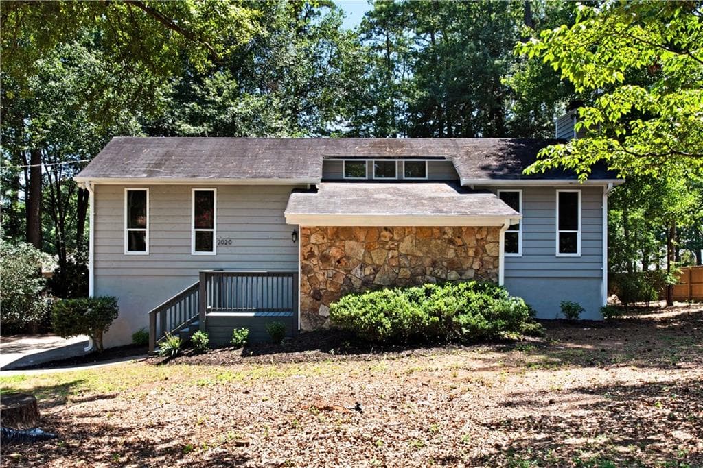 2020 Debra Lane, Marietta, GA 30066 — most recent listing photo
