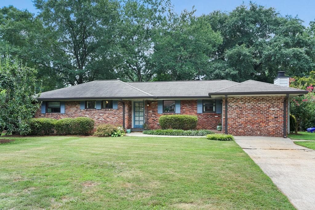 3 bedroom, 2 bathroom, 1,514 sq ft single family residence sold at 3263 Bobbie Lane, Decatur, GA 30032