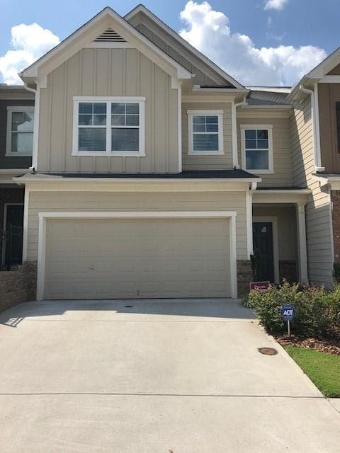 3 bedroom, 3 bathroom, 1,771 sq ft townhouse sold at 5468 Cascade Run, Atlanta, GA 30336