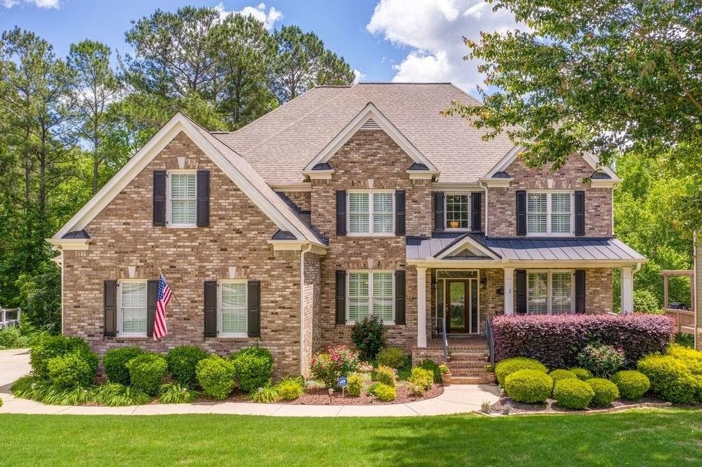 6 bedroom, 5 bathroom, 5,544 sq ft single family residence sold at 4987 Millwood Drive, Canton, GA 30114