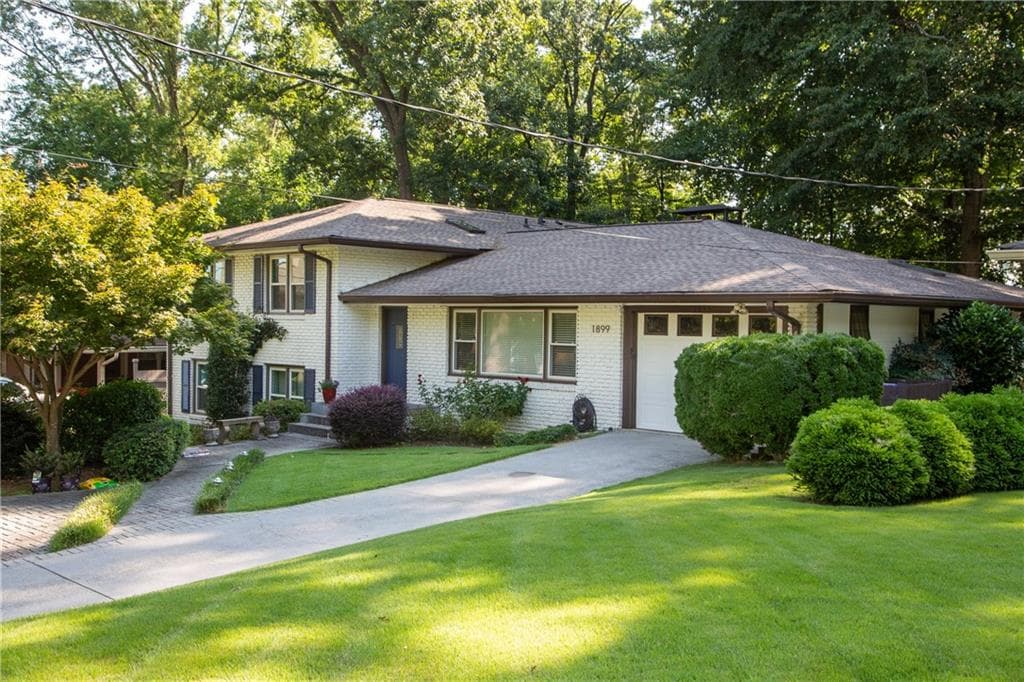 5 bedroom, 3 bathroom, 3,038 sq ft single family residence sold at 1899 Bruce Road, Atlanta, GA 30329
