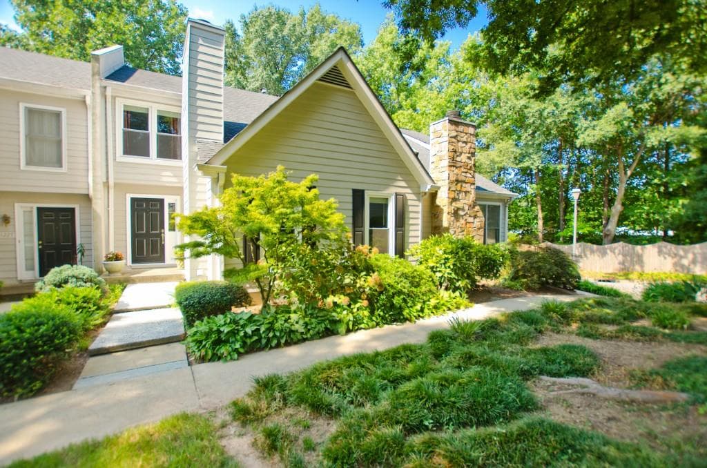 1225 Defoor Court, Atlanta, GA 30318 — most recent listing photo