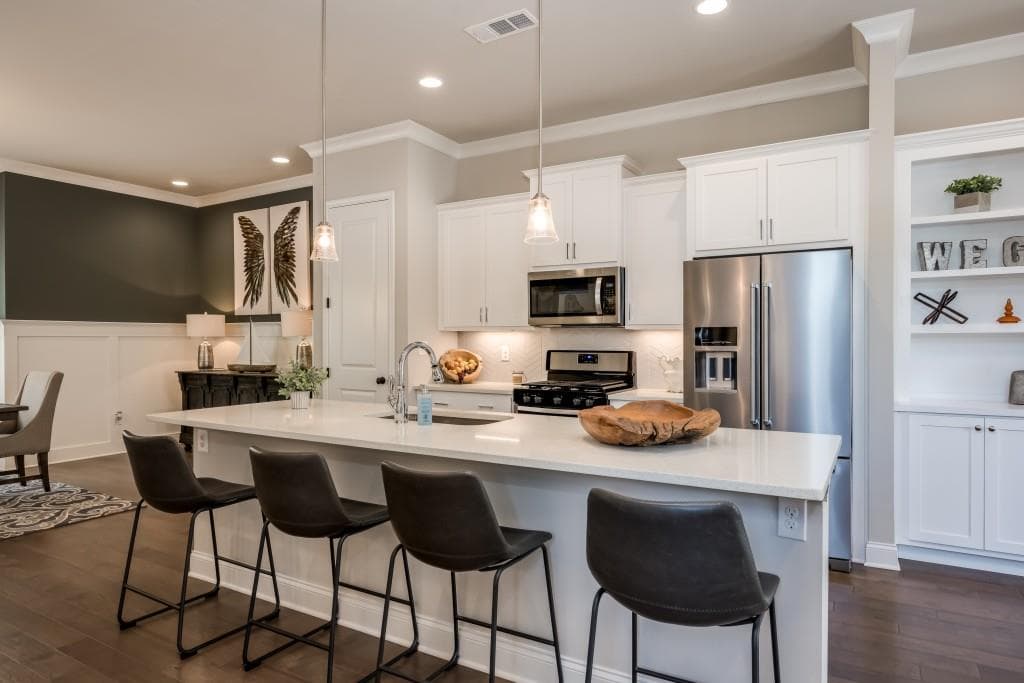 3315 Sangster Way 204, Decatur, GA 30032 — most recent listing photo