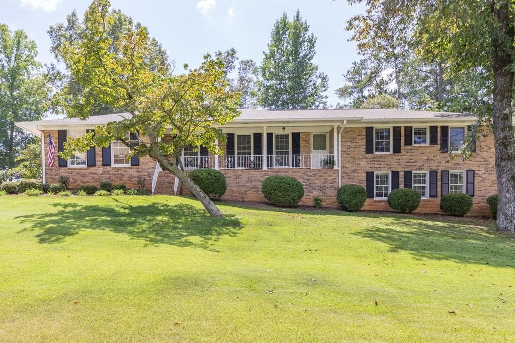 2430 Monterey Drive, Marietta, GA 30068 — most recent listing photo