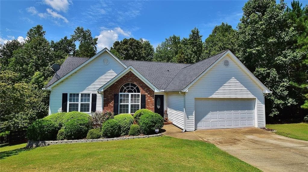 3 bedroom, 2 bathroom, 1,754 sq ft single family residence sold at 6337 Water Haven Way, Flowery Branch, GA 30542