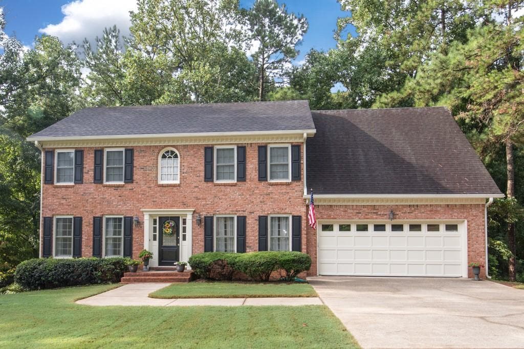 4 bedroom, 3 bathroom, 2,682 sq ft single family residence sold at 1430 Laurel River Trail, Lawrenceville, GA 30043