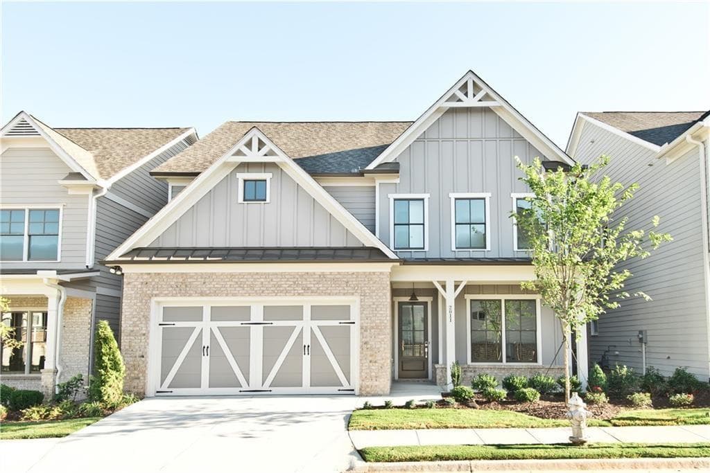 3 bedroom, 3 bathroom, 2,922 sq ft single family residence sold at 2049 Westside Boulevard, Atlanta, GA 30318