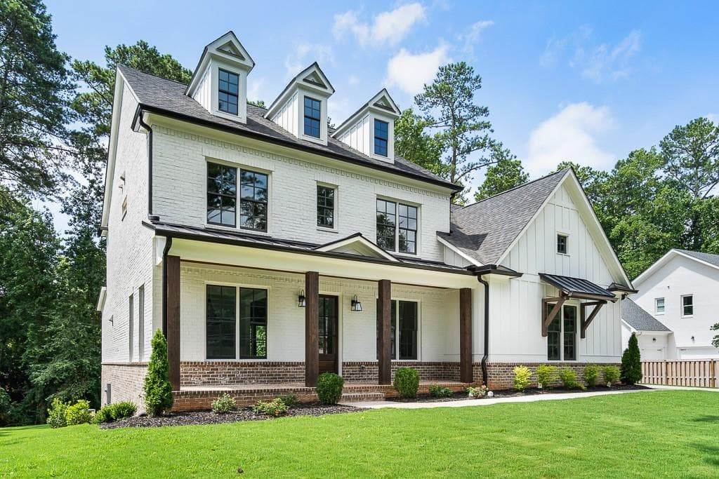 206 Underwood Drive, Sandy Springs, GA 30328 — most recent listing photo