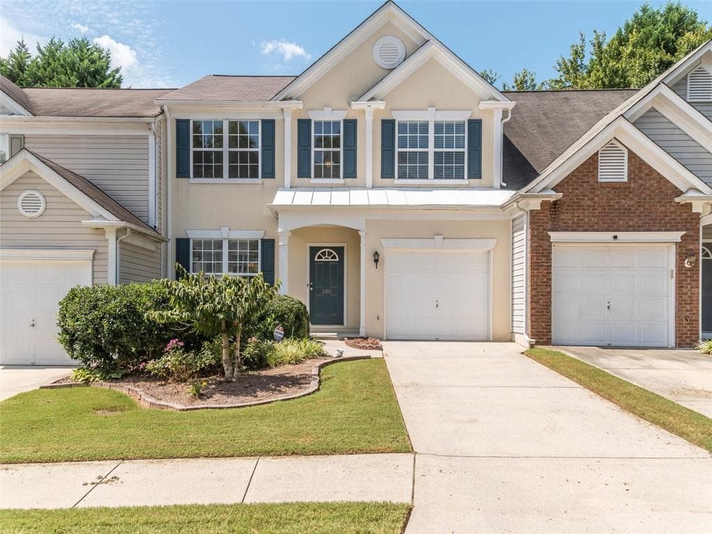 3 bedroom, 3 bathroom, 1,616 sq ft townhouse sold at 3105 Timbercreek Circle, Roswell, GA 30076