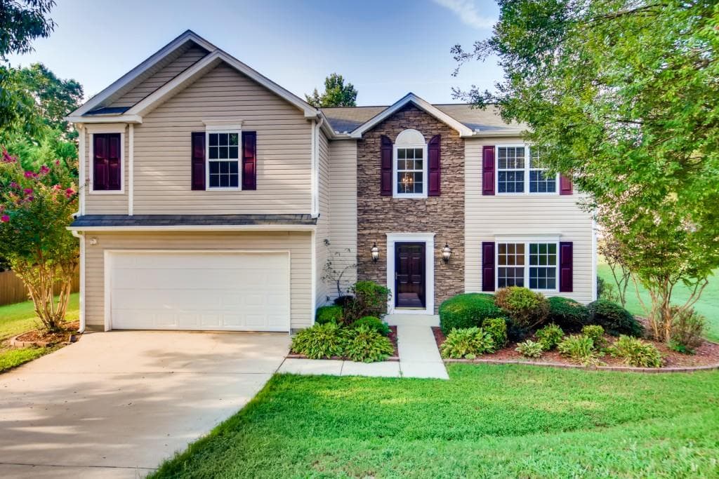 1715 Ivey Pointe Court, Lawrenceville, GA 30045 — most recent listing photo