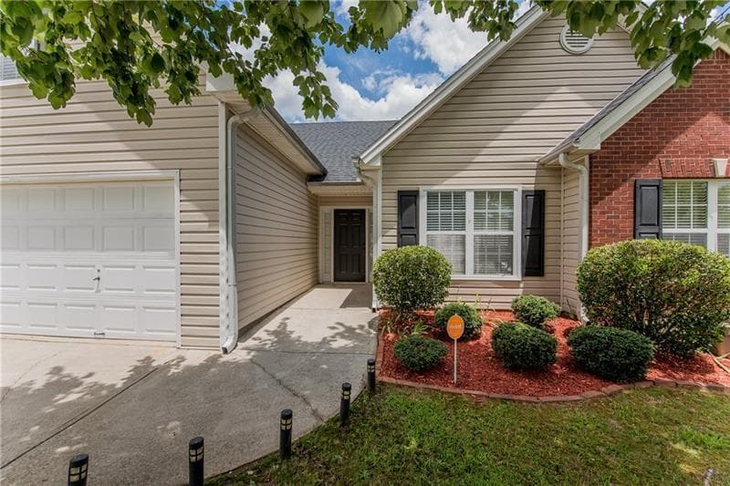 2520 Cordillo Drive, Dacula, GA 30019 — most recent listing photo