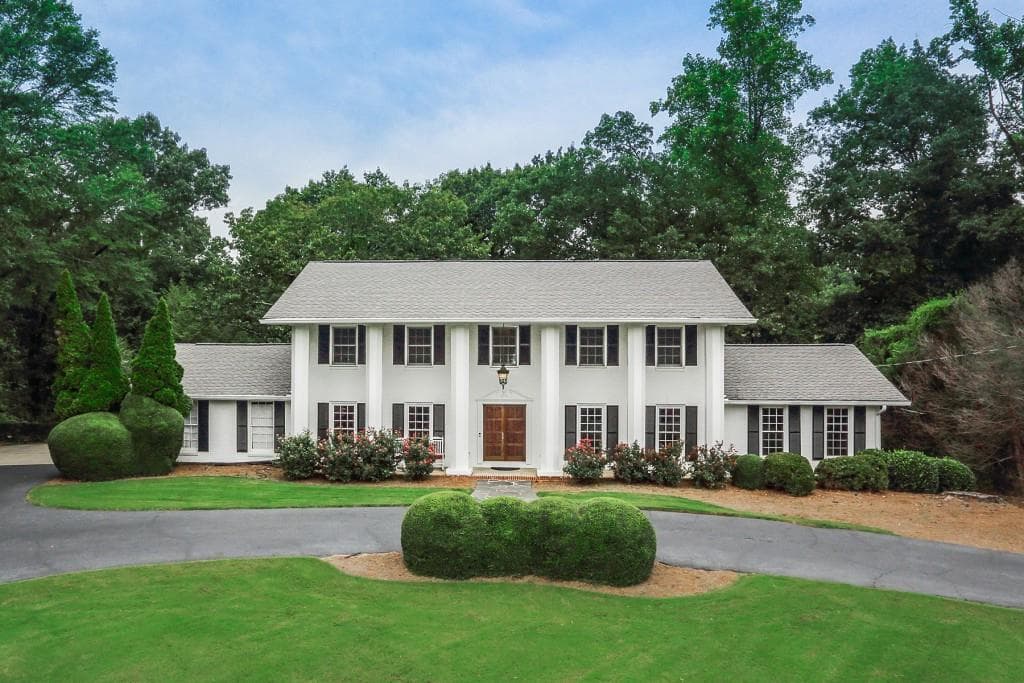 335 Glen Lake Drive, Sandy Springs, GA 30327 — most recent listing photo