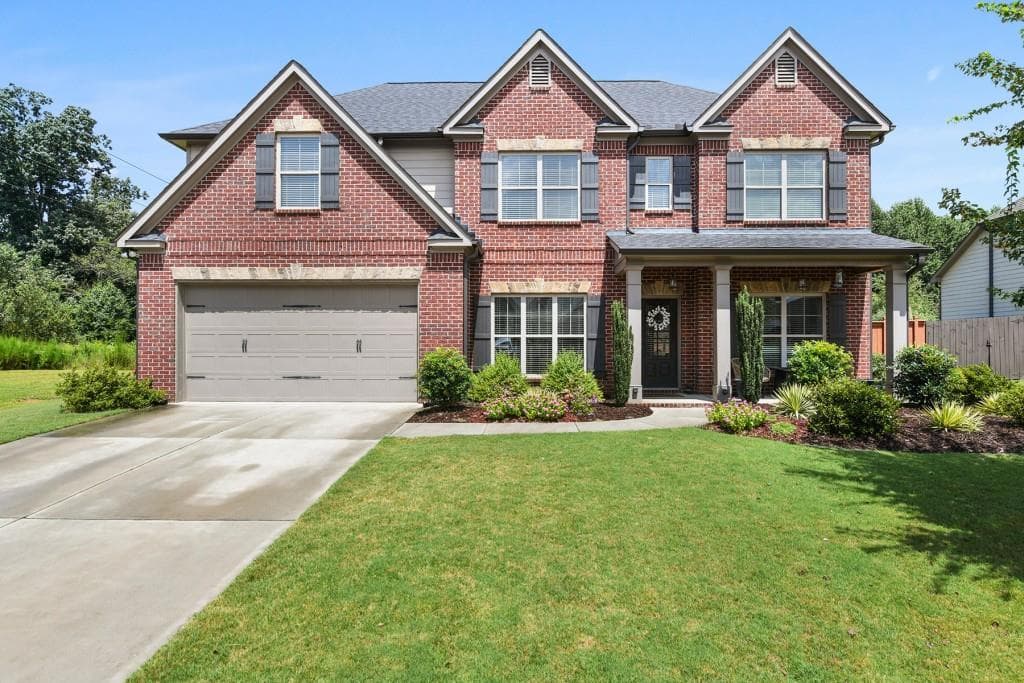 5 bedroom, 4 bathroom, 3,003 sq ft single family residence sold at 4230 Hunters Walk Way, Cumming, GA 30028