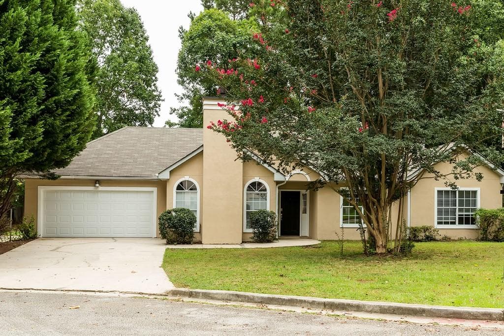 7186 Monterey Avenue, Lithonia, GA 30058 — most recent listing photo