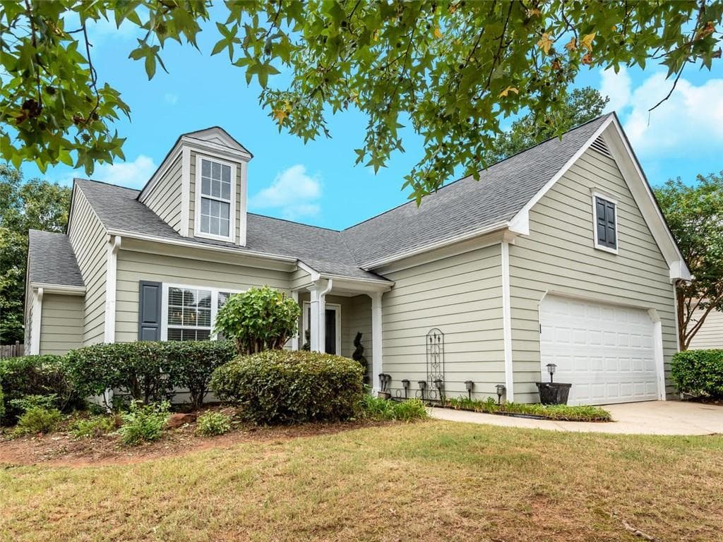 5062 Newpark Drive, Acworth, GA 30101 — most recent listing photo