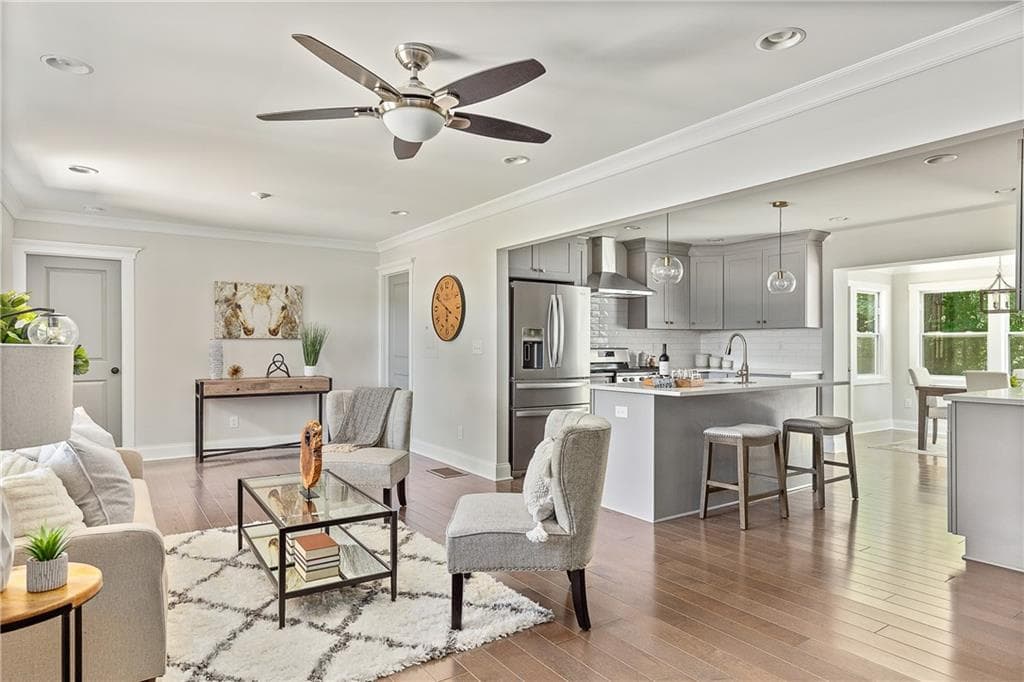 3 bedroom, 2 bathroom, 2,055 sq ft single family residence sold at 1620 Boulderwoods Drive, Atlanta, GA 30316