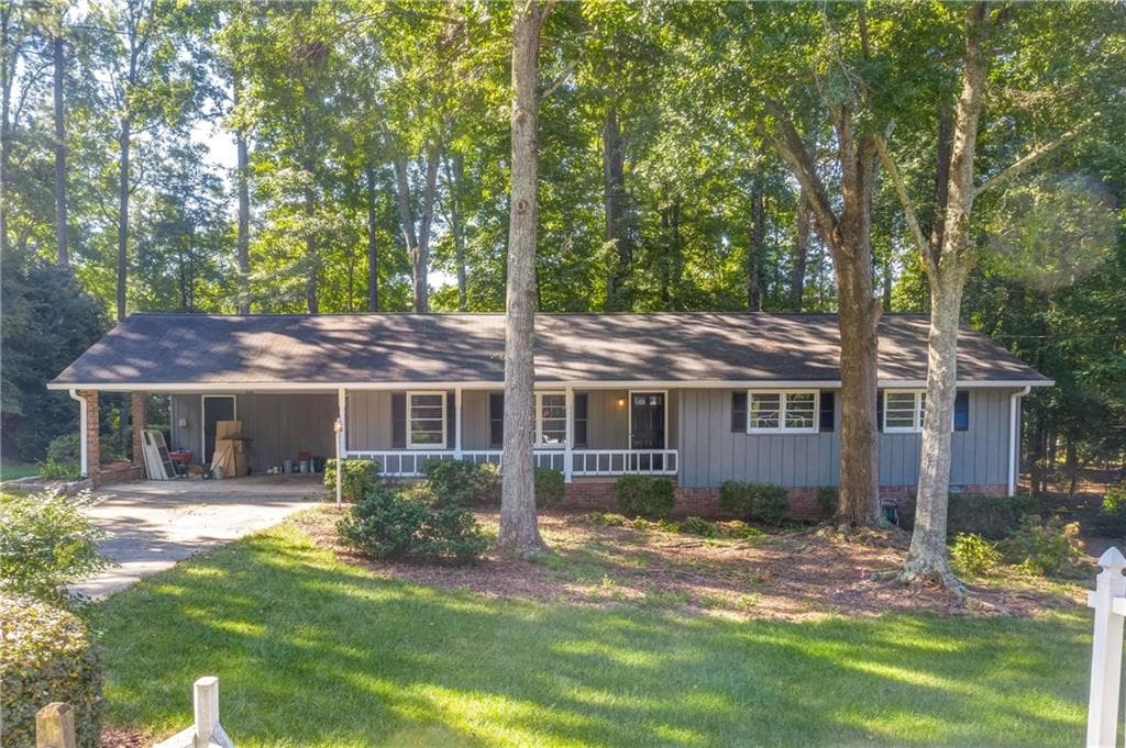 2578 Oak Hill Drive, Marietta, GA 30062 — most recent listing photo