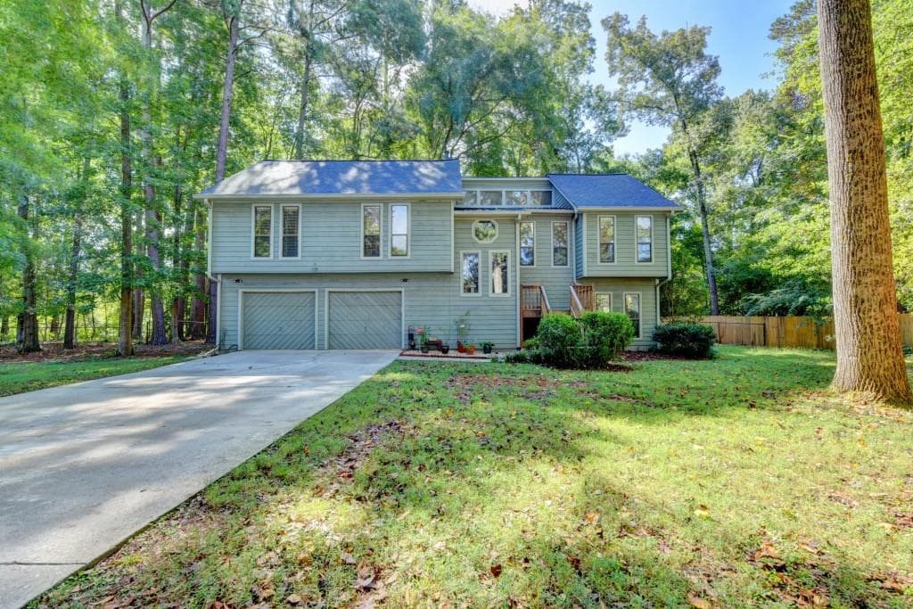 4 bedroom, 3 bathroom, 3,018 sq ft single family residence sold at 4328 Canoe Court, Peachtree Corners, GA 30092