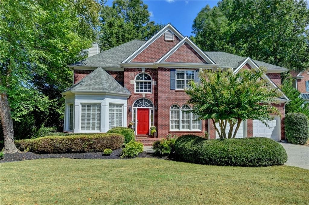 915 Hunts Pointe Cove, Johns Creek, GA 30022 — most recent listing photo
