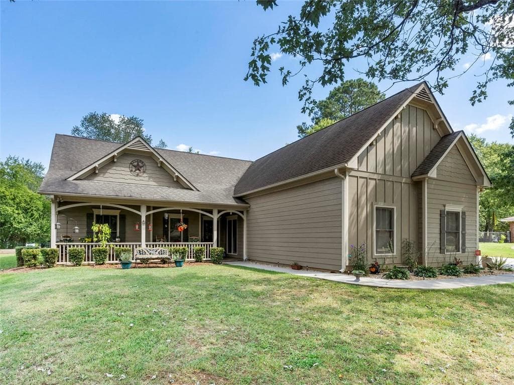 111 Meadow Lane, Cartersville, GA 30120 — most recent listing photo